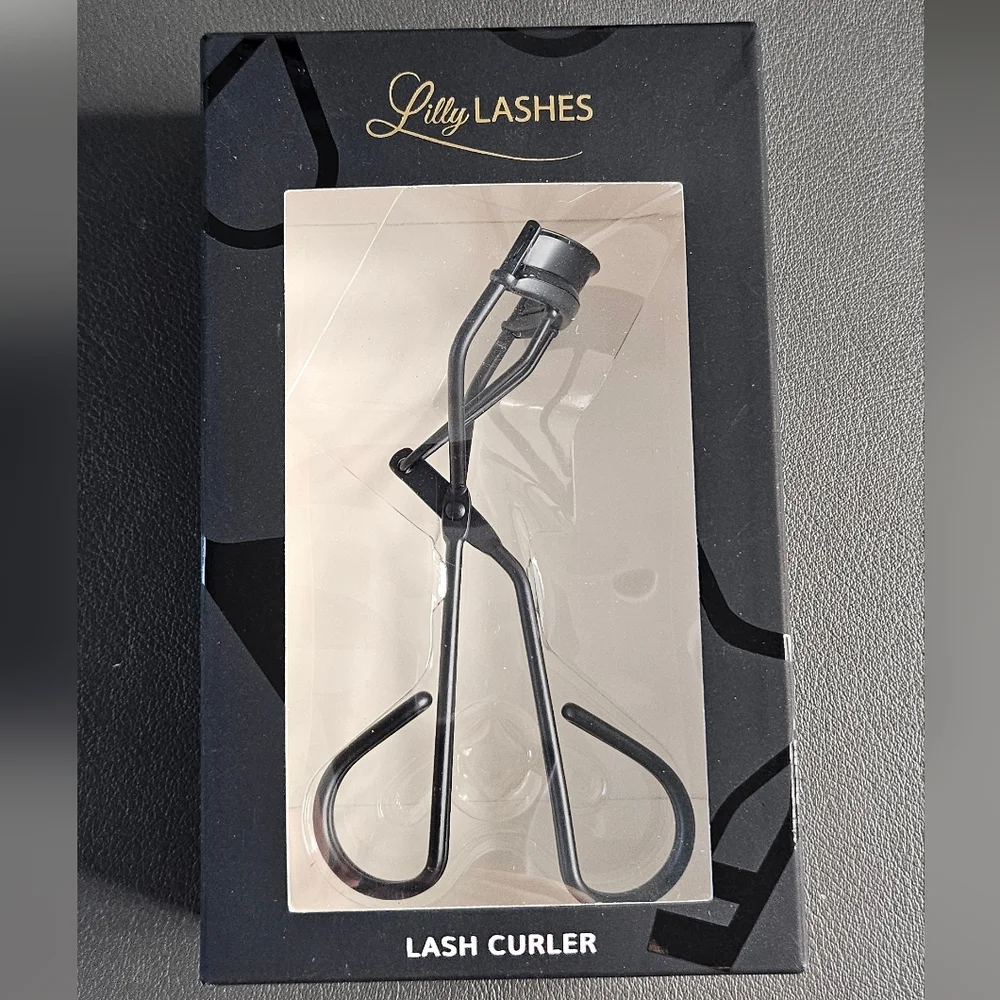 Lilly Lashes Eyelash Curler Brand New In Box